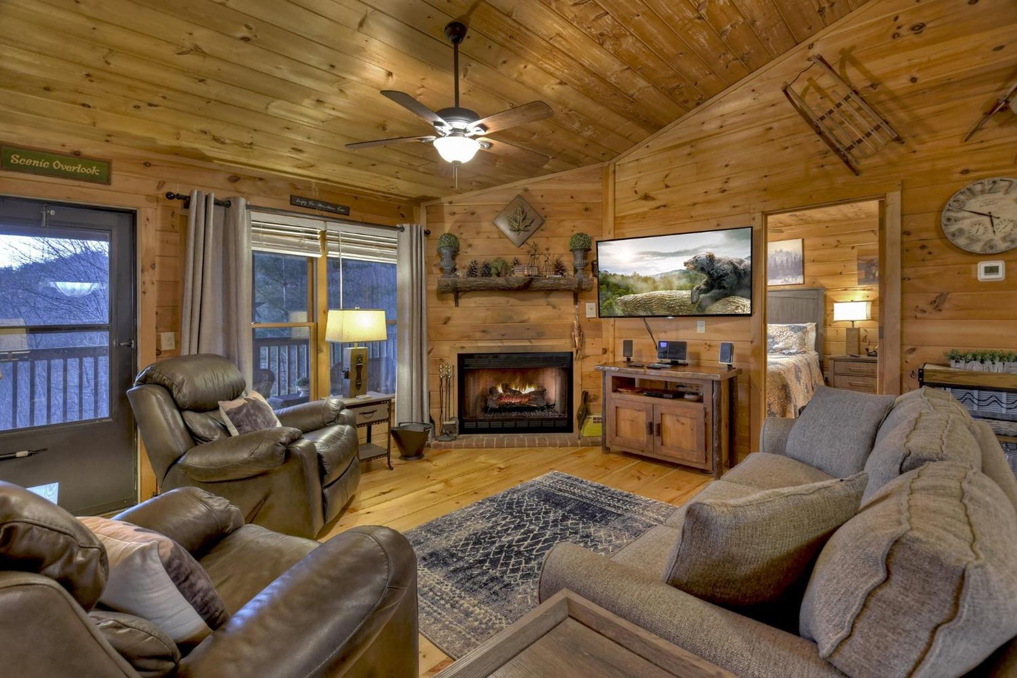 Villa Talking Leaves Hot Tub Firepit And Comfy King Beds à Ellijay Extérieur photo