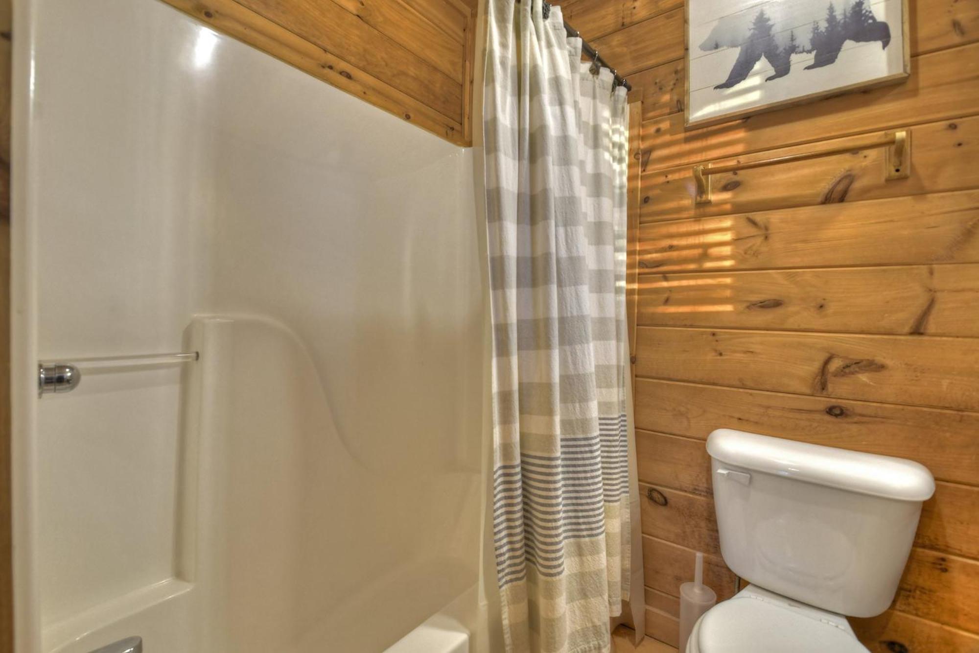 Villa Talking Leaves Hot Tub Firepit And Comfy King Beds à Ellijay Extérieur photo