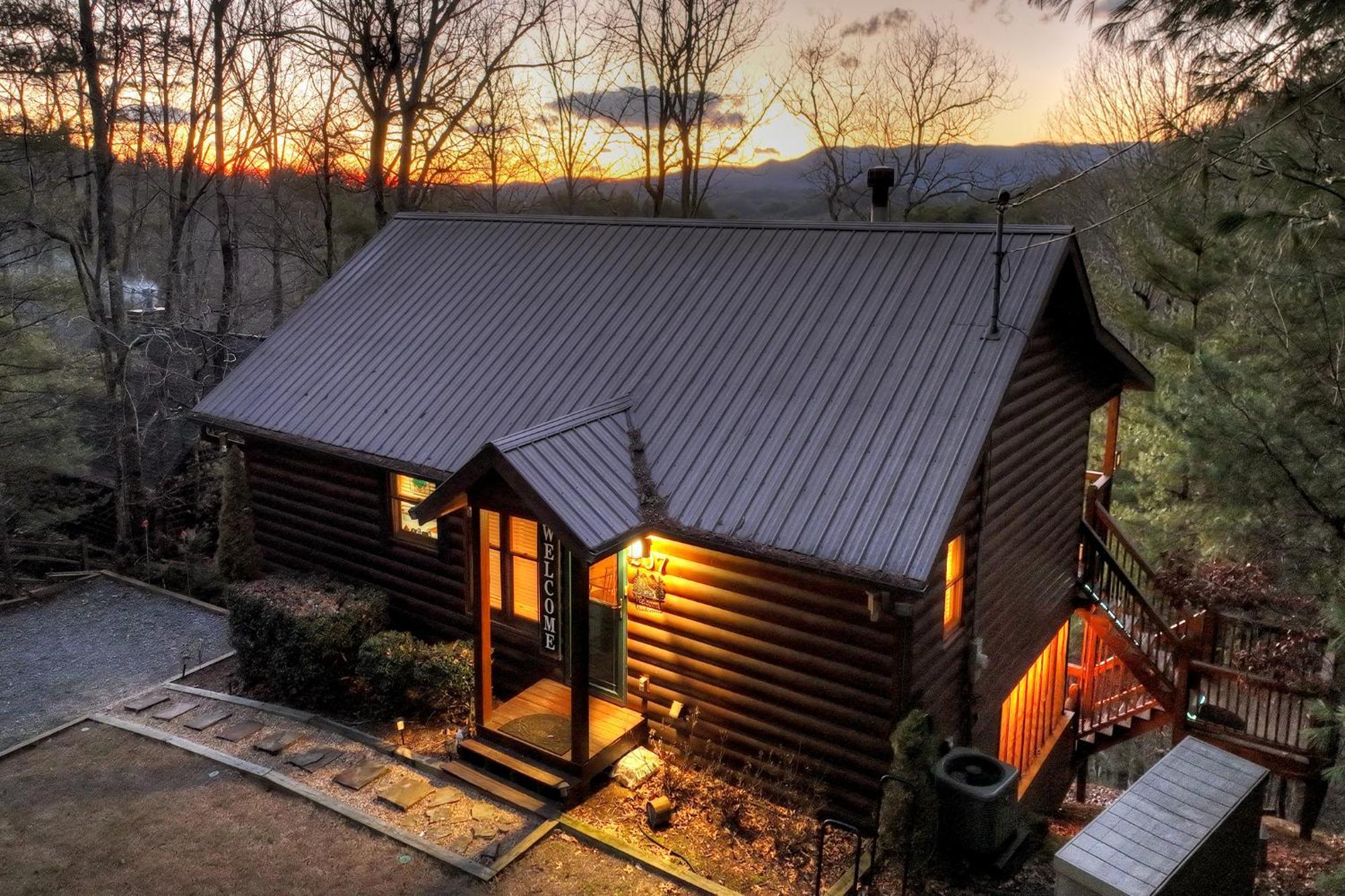 Villa Talking Leaves Hot Tub Firepit And Comfy King Beds à Ellijay Extérieur photo